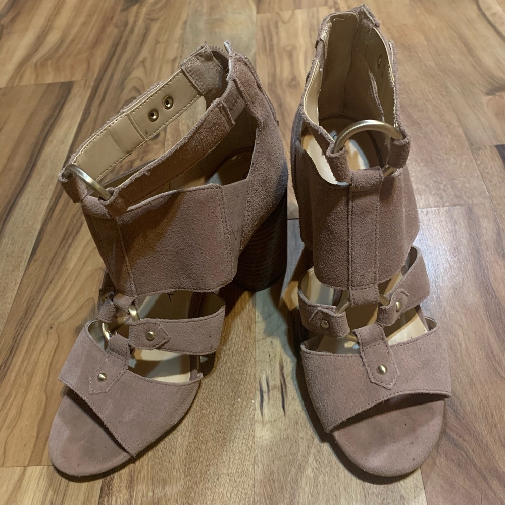 Sole Society blush heels